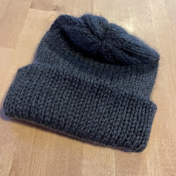 Beanie Crocheted Handmade Dark Grey Gray Woven Knit Toboggan Crochet Soft Unisex - Picture 9 of 14